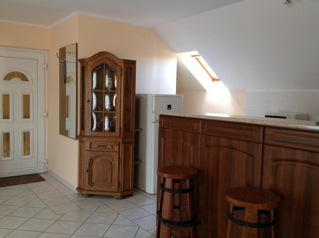 Attila Apartmanhaz Hotel Heviz Room photo