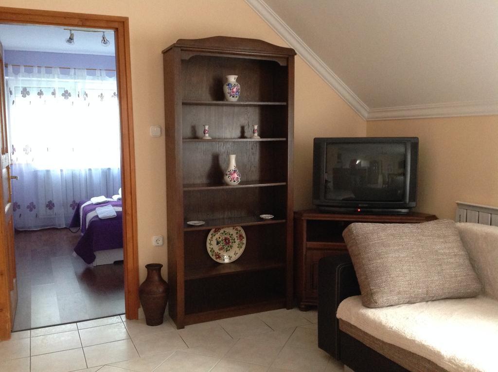 Attila Apartmanhaz Hotel Heviz Room photo
