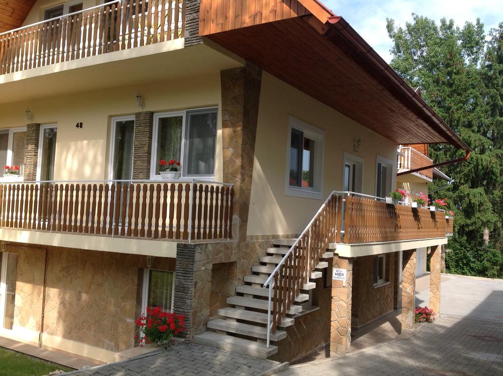 Attila Apartmanhaz Hotel Heviz Exterior photo